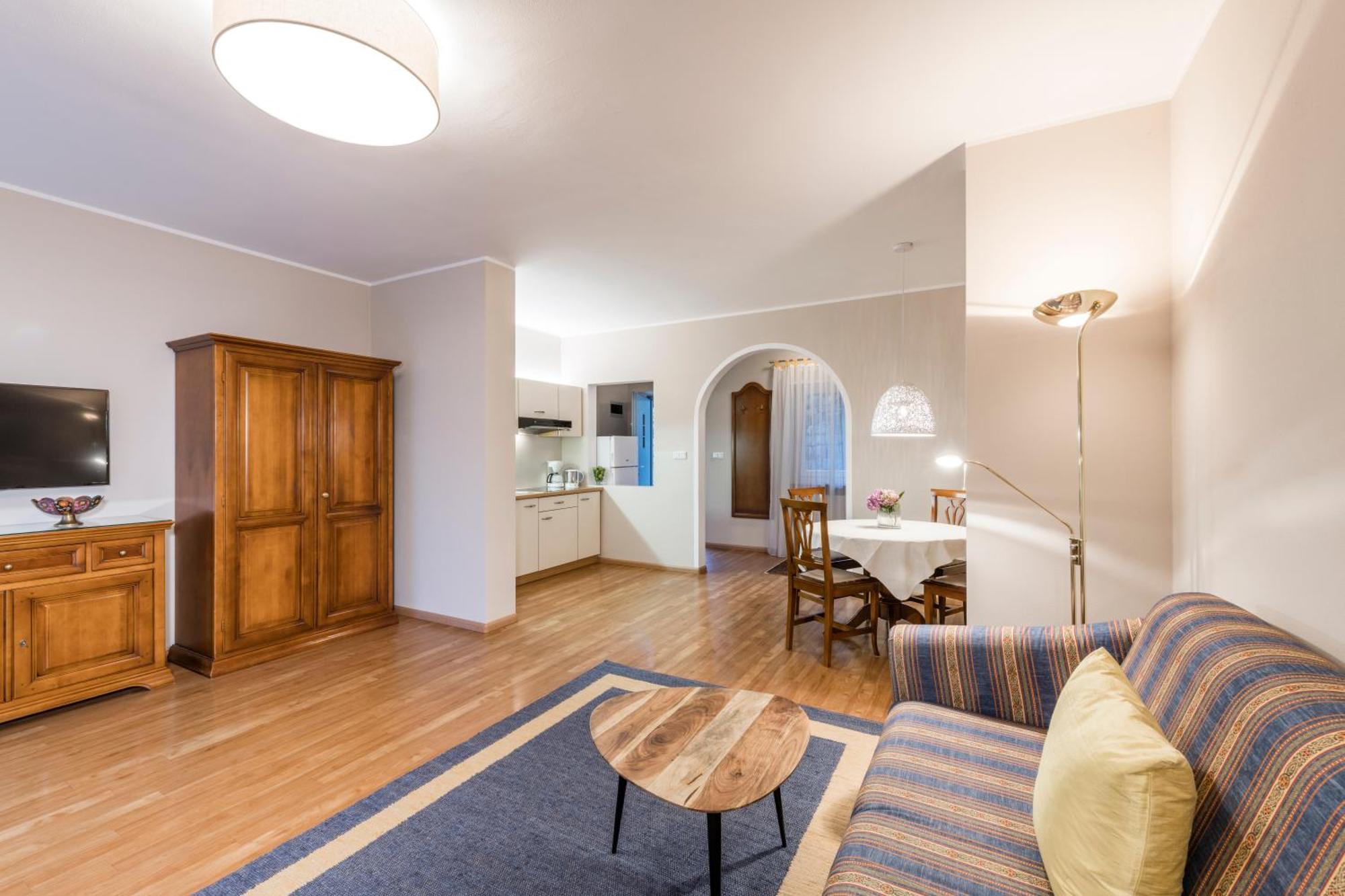 Hotel Foerstlerhof Посталь Экстерьер фото