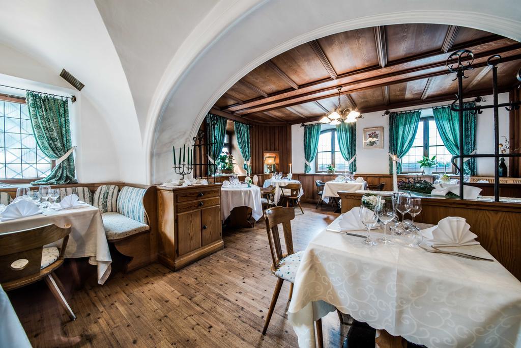 Hotel Foerstlerhof Посталь Экстерьер фото