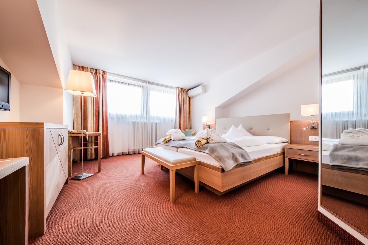 Hotel Foerstlerhof Посталь Экстерьер фото